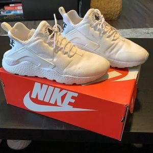 Womens Nike Air Huarache Ultra Sz 9.5